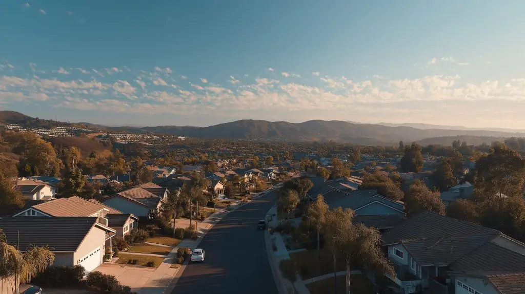 Global Real Estate Rocked by 48-Hour Blitz: Deals, Policy Bombshells & Market Shifts Global Real Estate Rocked by 48-Hour Blitz: Deals, Policy Bombshells & Market Shifts