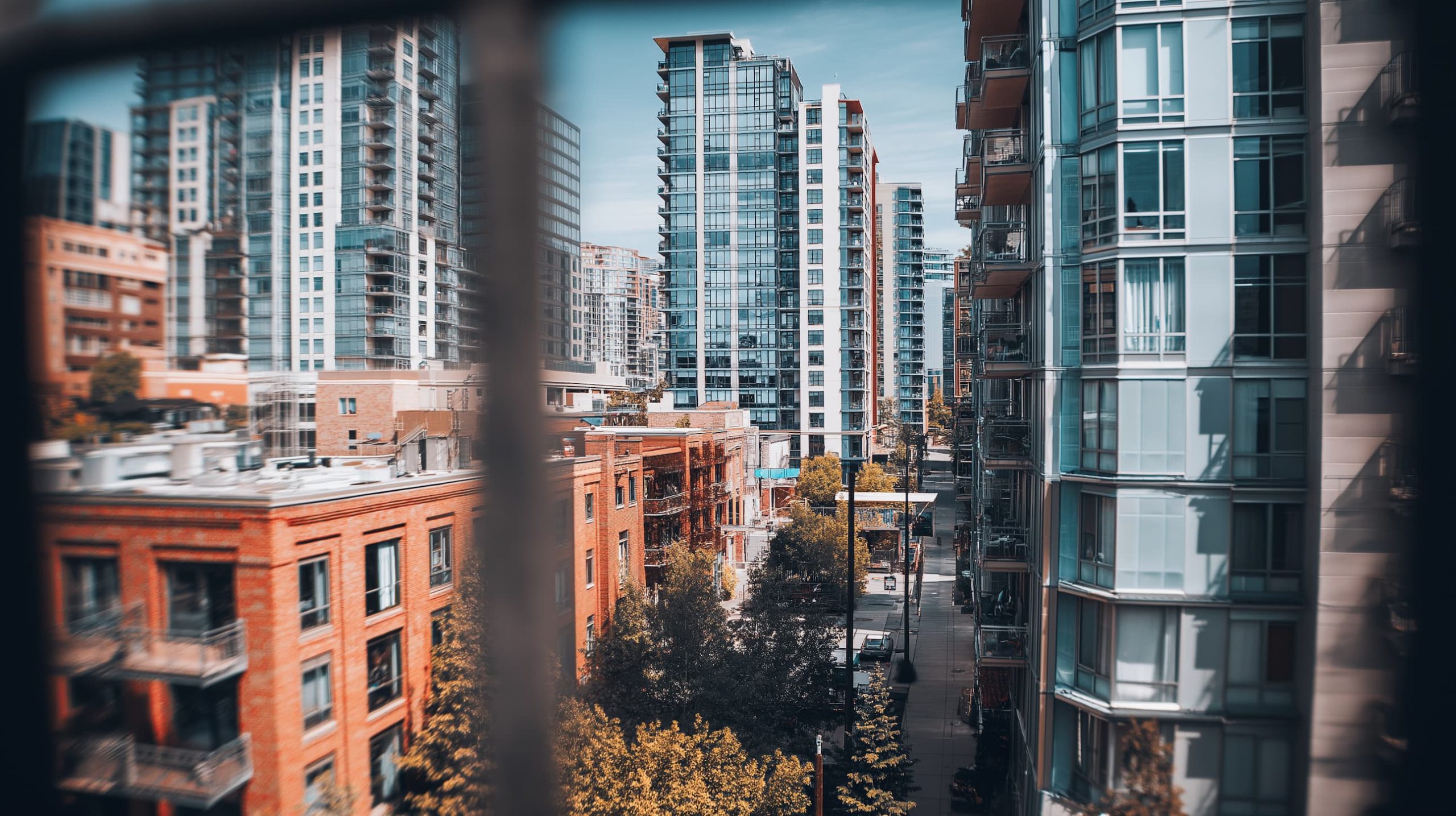 Global Real Estate Roundup: Mega-Deals, Rate Cuts & Surprising Market Comebacks